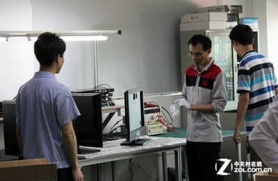 新品迭出，技術(shù)革新 液晶電視市場動態(tài)與趨勢解析